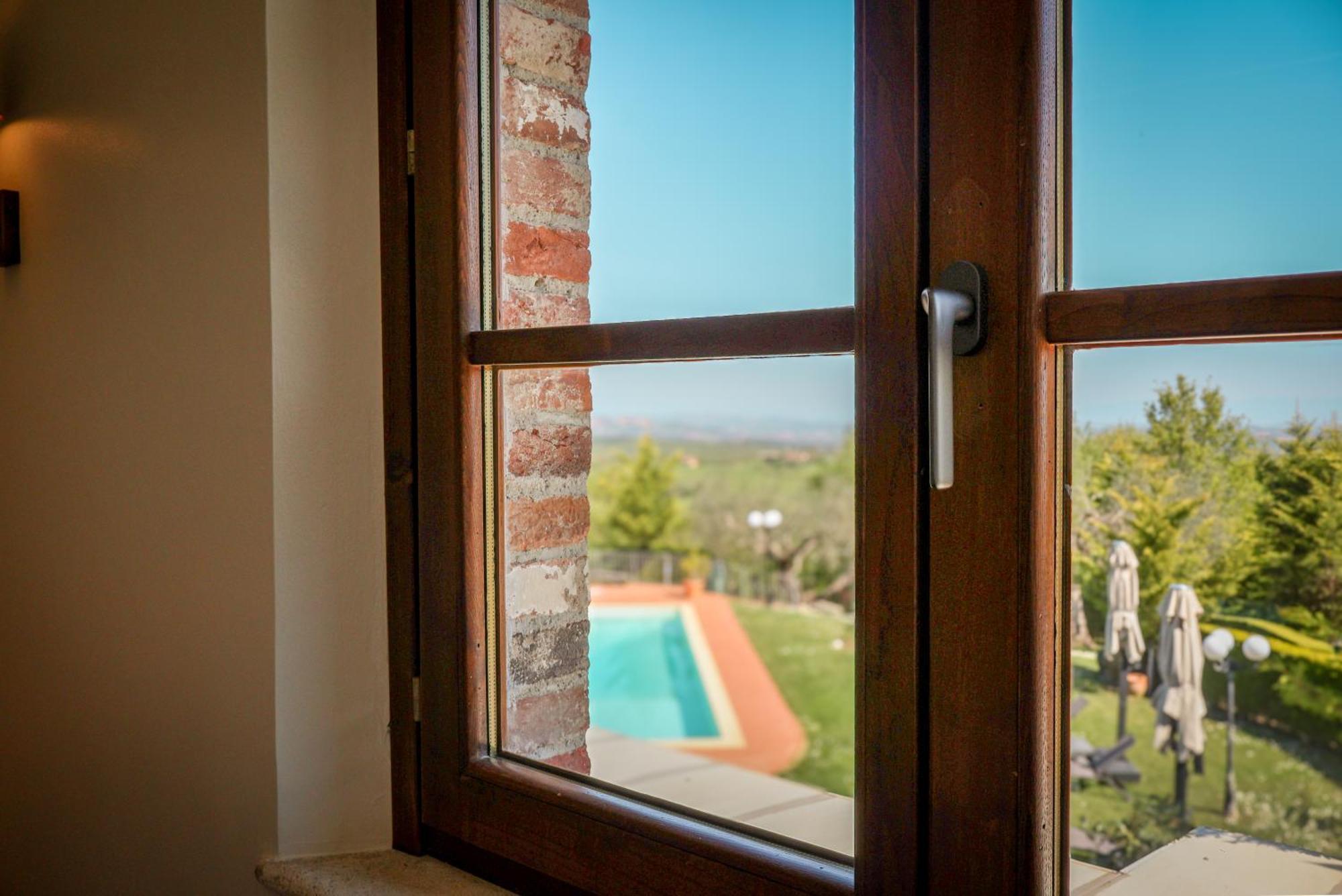 Montefollonico Poggio Paradiso Resort & Spa מראה חיצוני תמונה