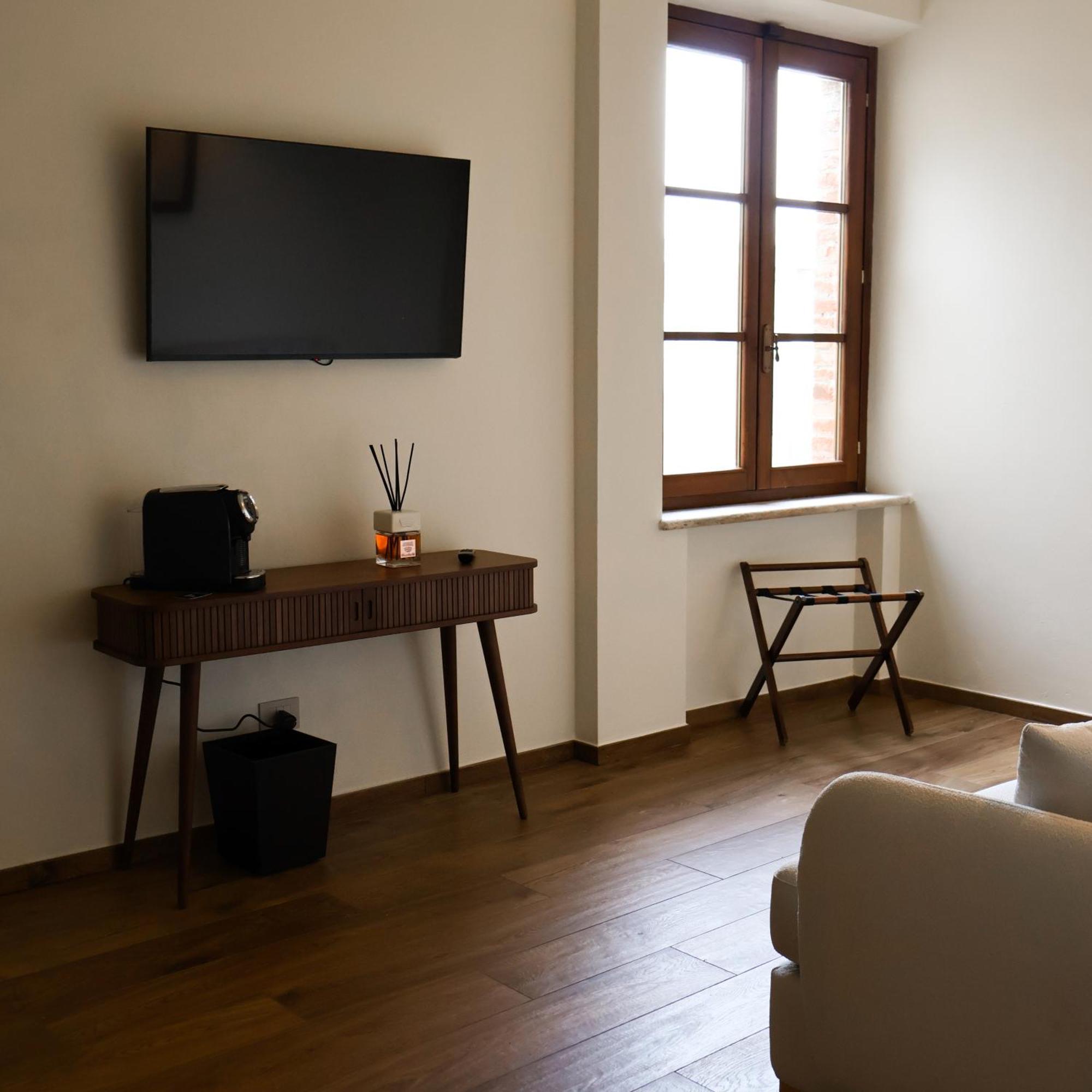 Montefollonico Poggio Paradiso Resort & Spa מראה חיצוני תמונה